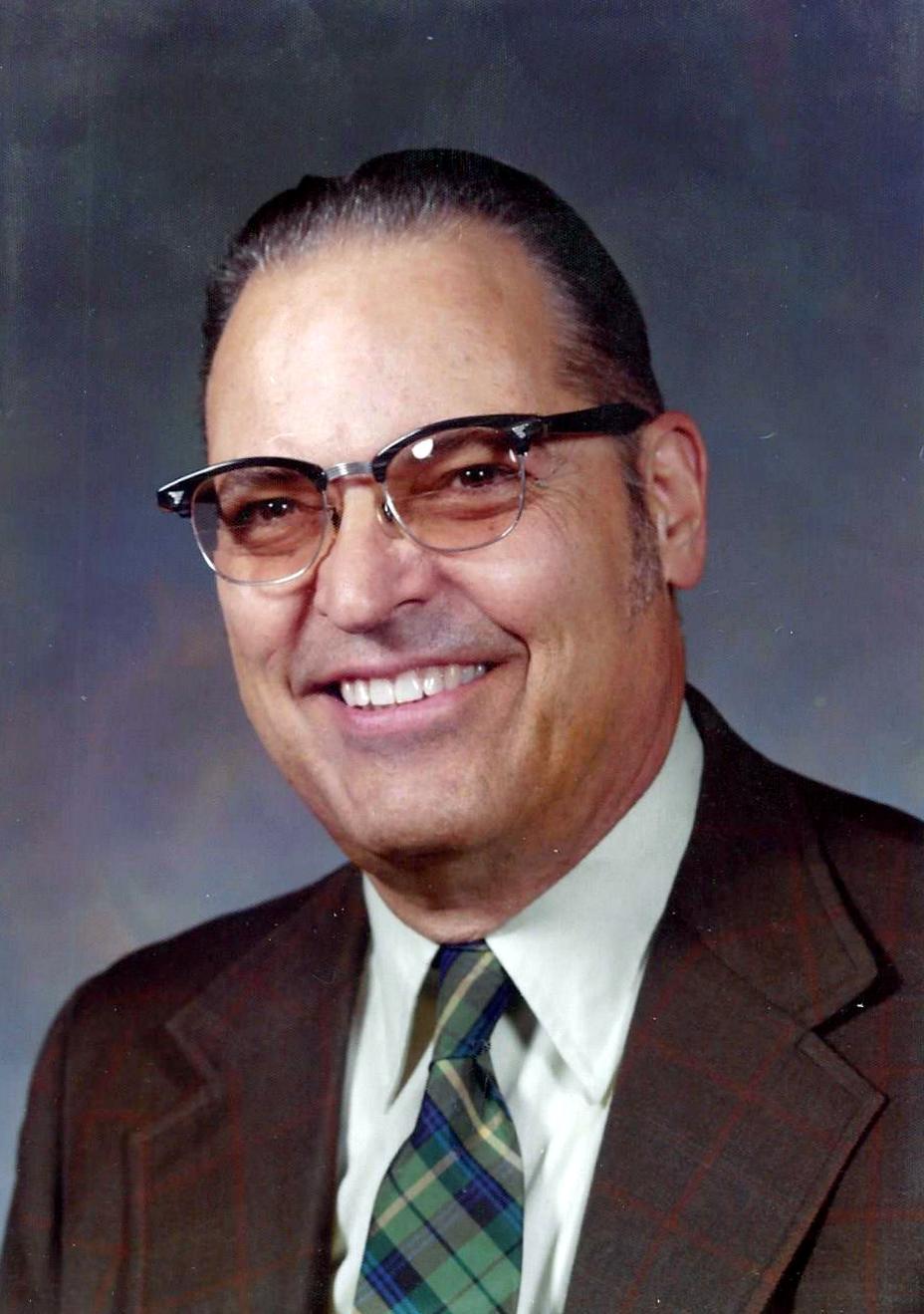 Photo of Alonzo (Lonnie) Harm Hartwig